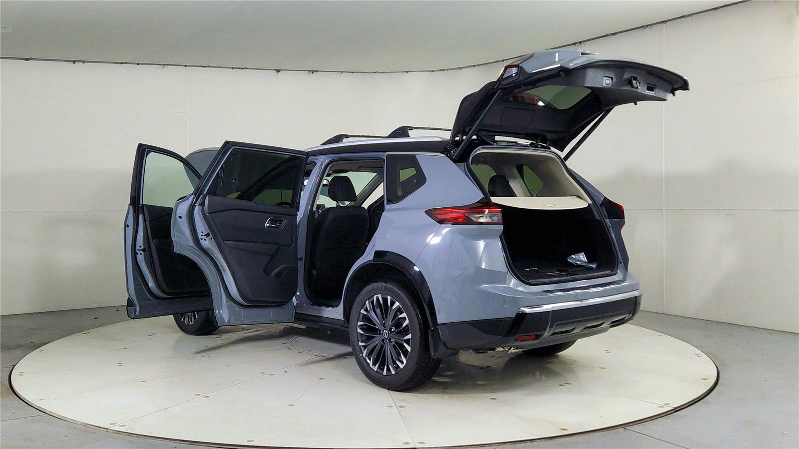 New 2026 Nissan Rogue Platinum w/ Platinum Premium Package image 11
