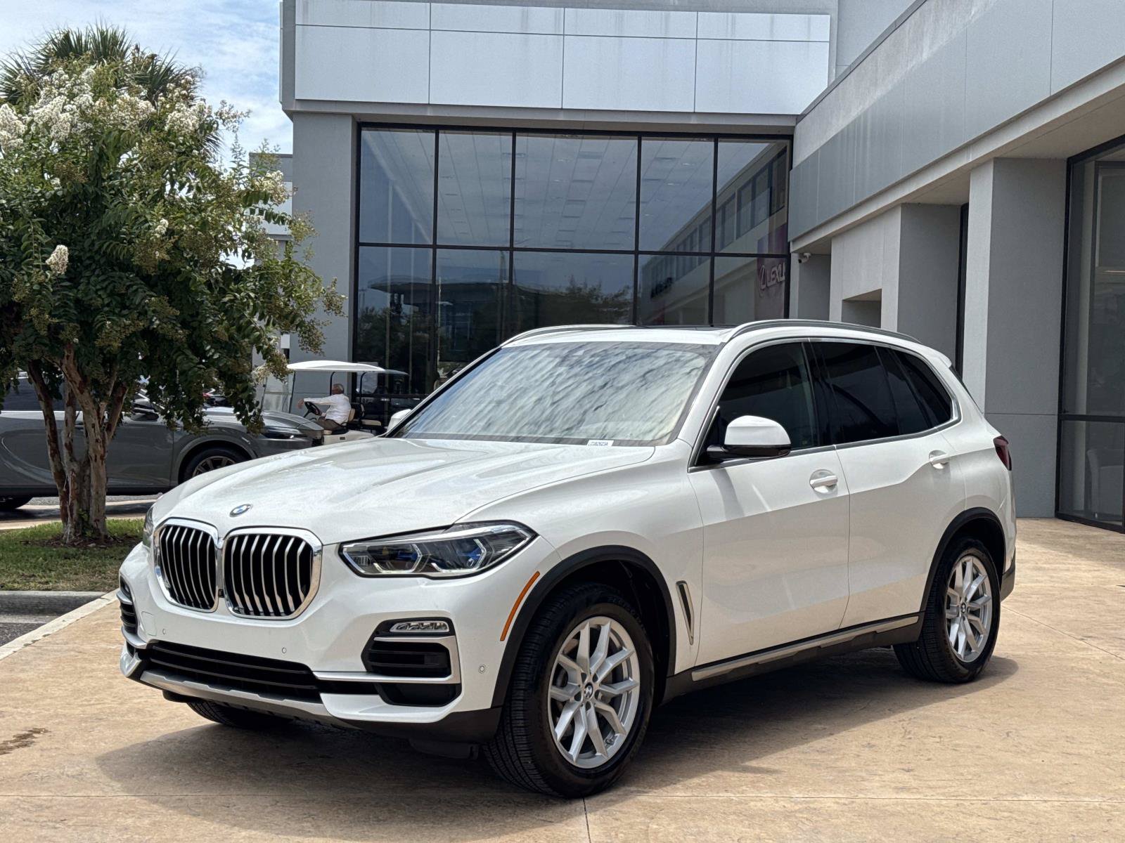 Used 2020 BMW X5 xDrive40i w/ Executive Package AWD/4WD image 15