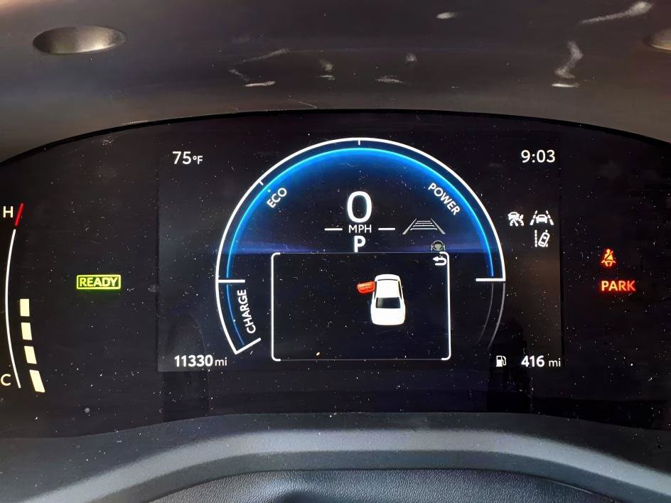 Used 2026 Toyota Camry SE FWD image 24