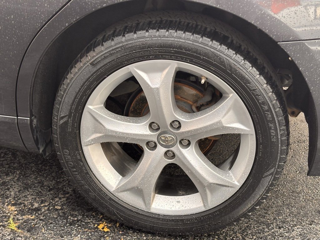 Used 2013 Toyota Venza XLE image 36