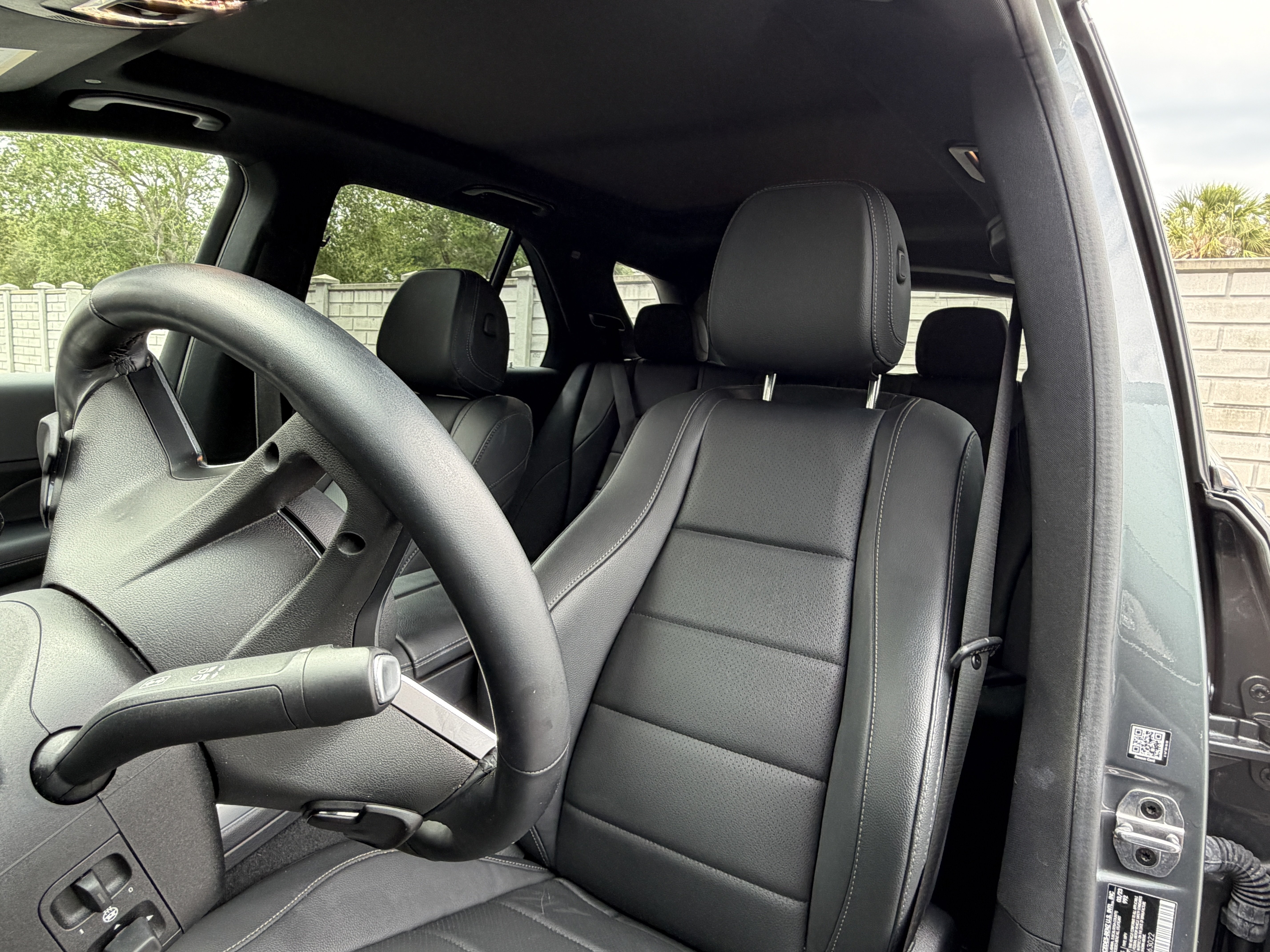 Used 2023 Mercedes-Benz GLE 350 4MATIC image 5