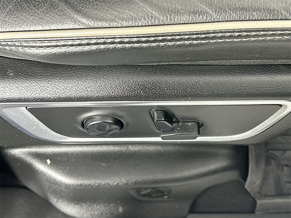 Used 2019 RAM 1500 Laramie image 23