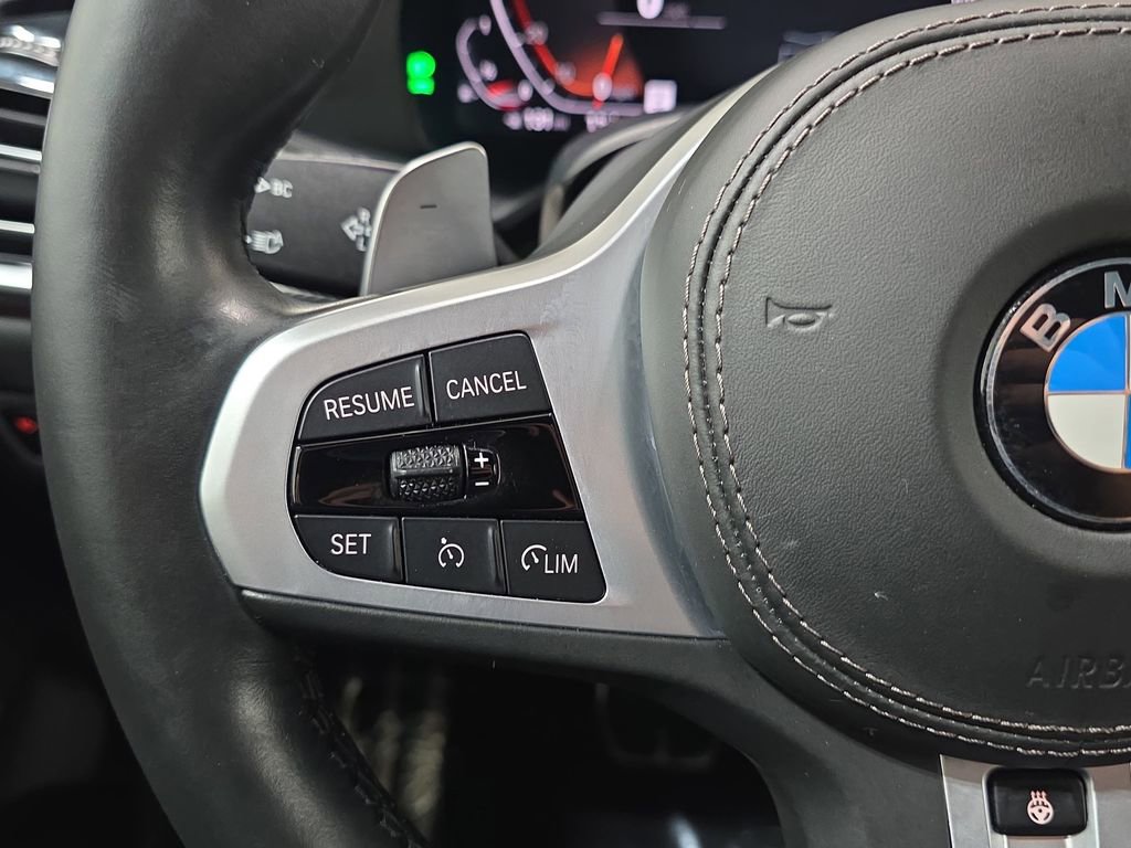 Used 2020 BMW X5 xDrive40i w/ M Sport Package image 16