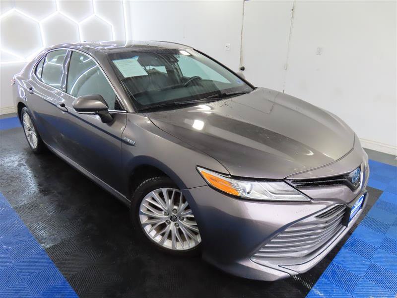 Used 2020 Toyota Camry XLE FWD image 5