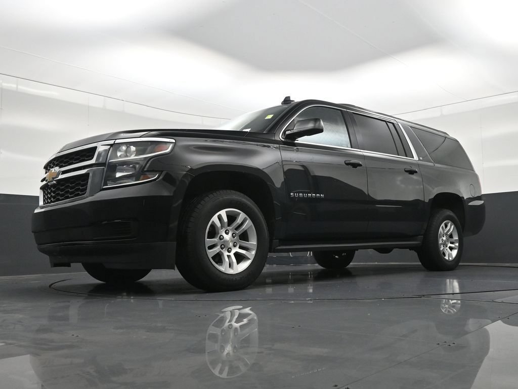 Used 2018 Chevrolet Suburban LT RWD image 24