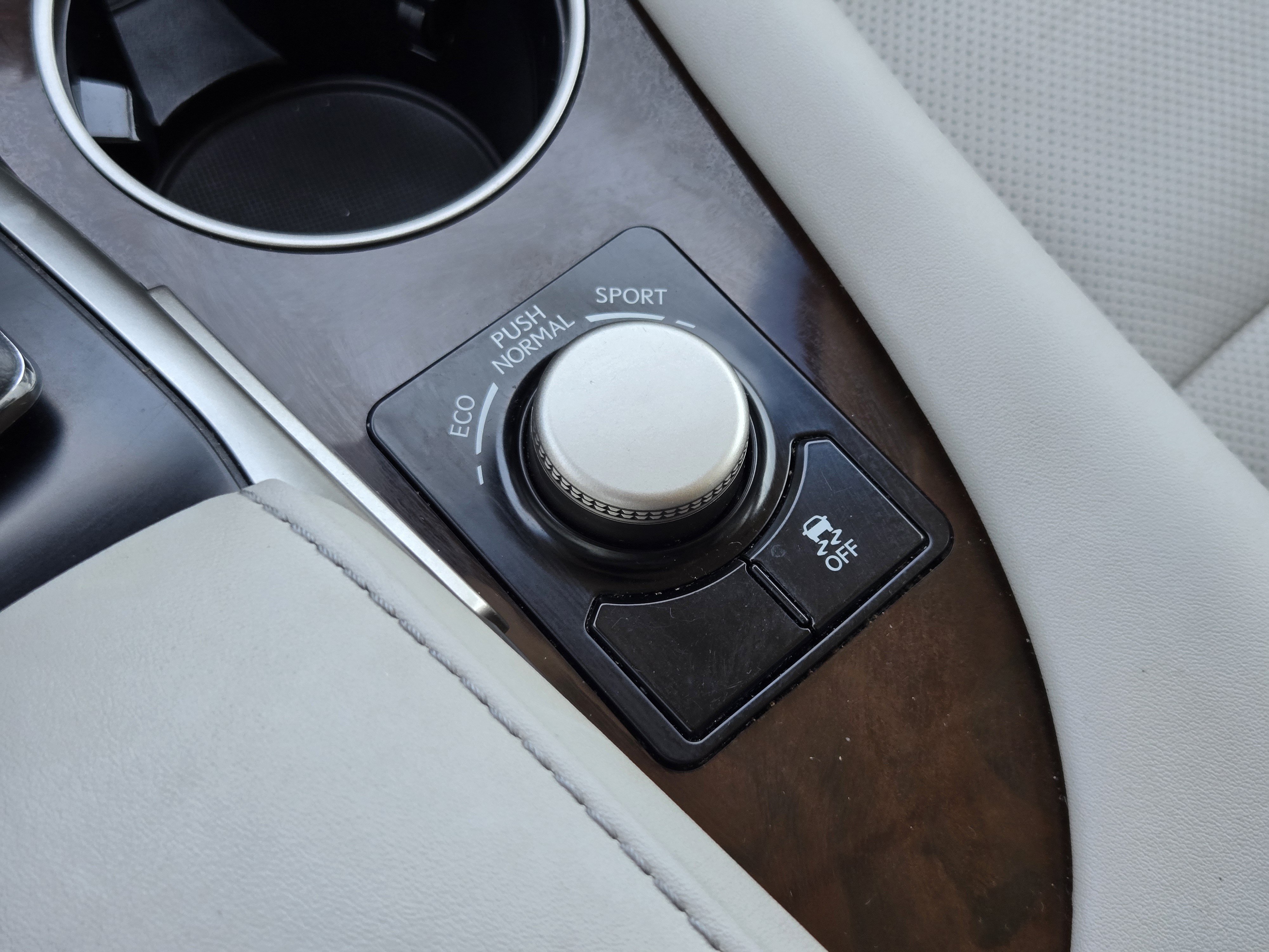 Used 2019 Lexus RX 350 FWD w/ Navigation Package image 21