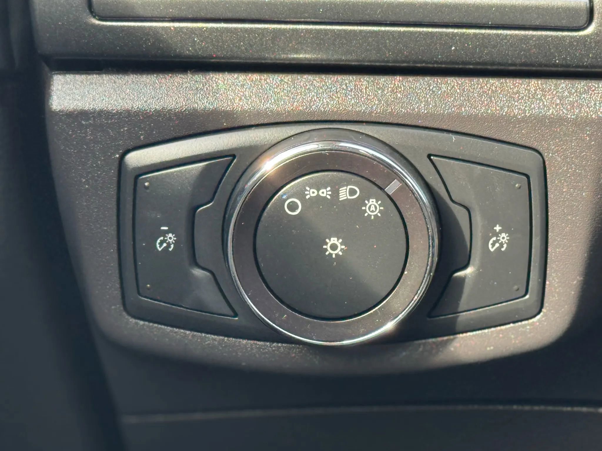 Used 2015 Ford Fusion S image 32