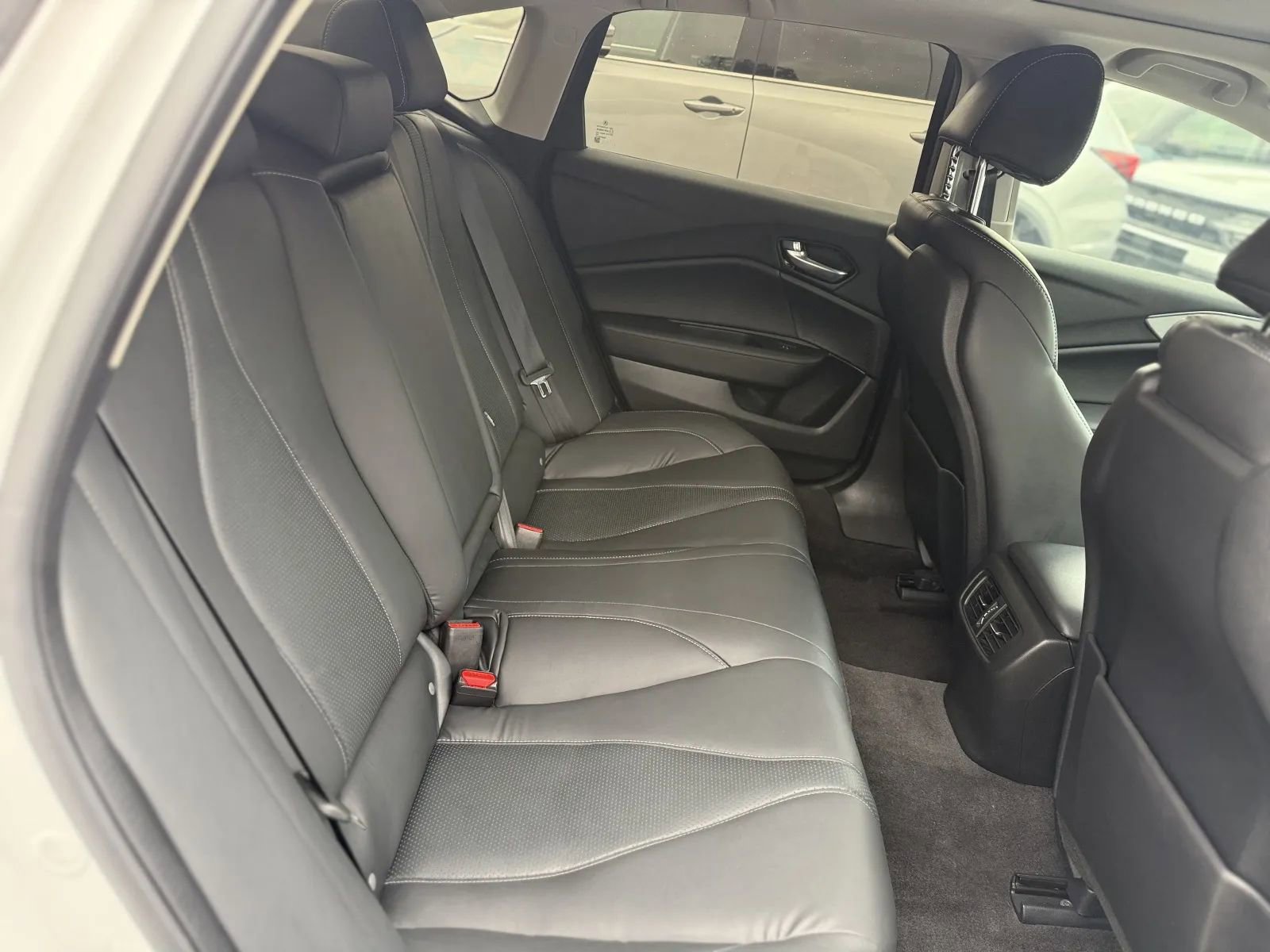 Used 2023 Acura TLX w/Tech image 17