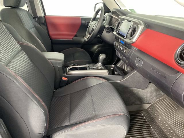 Used 2023 Toyota Tacoma SR5 AWD/4WD image 10
