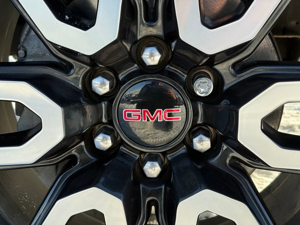 Used 2022 GMC Sierra 1500 AT4 w/ AT4 Preferred Package image 30