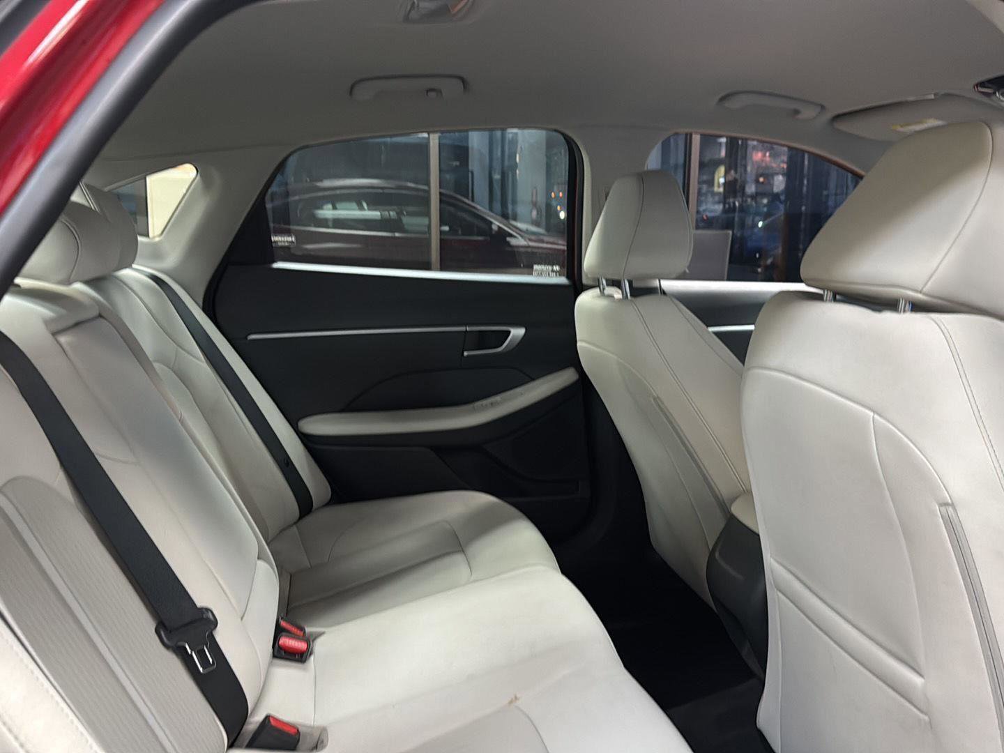 Used 2024 Hyundai Sonata SEL image 30