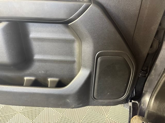 Used 2022 Chevrolet Silverado 1500 Custom AWD/4WD image 14
