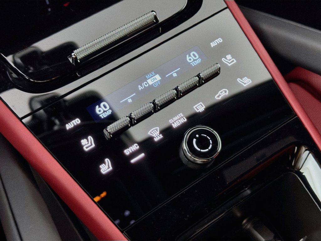 New 2026 Porsche Cayenne S AWD/4WD image 18