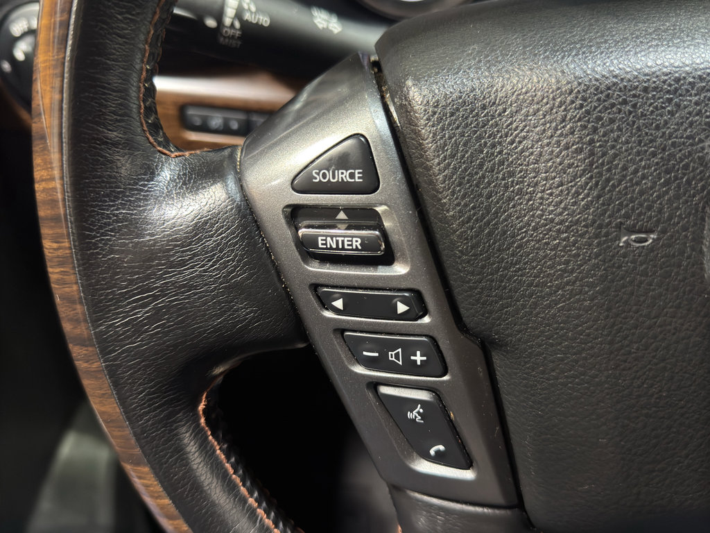 Used 2019 Nissan Titan Platinum Reserve image 23