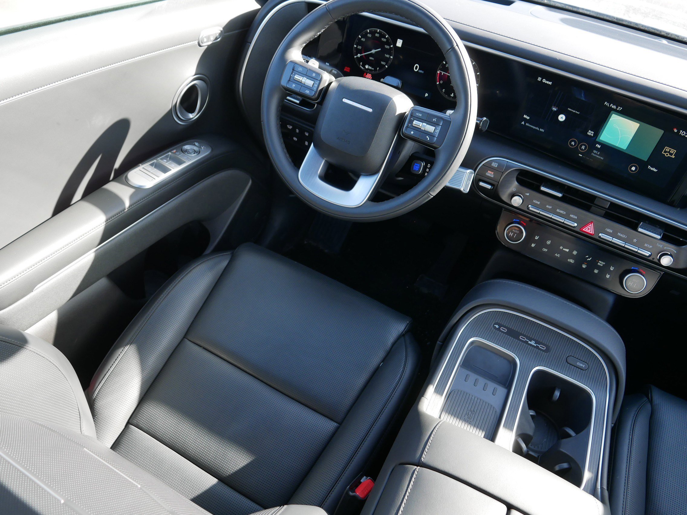 Used 2026 Hyundai Palisade Calligraphy image 9