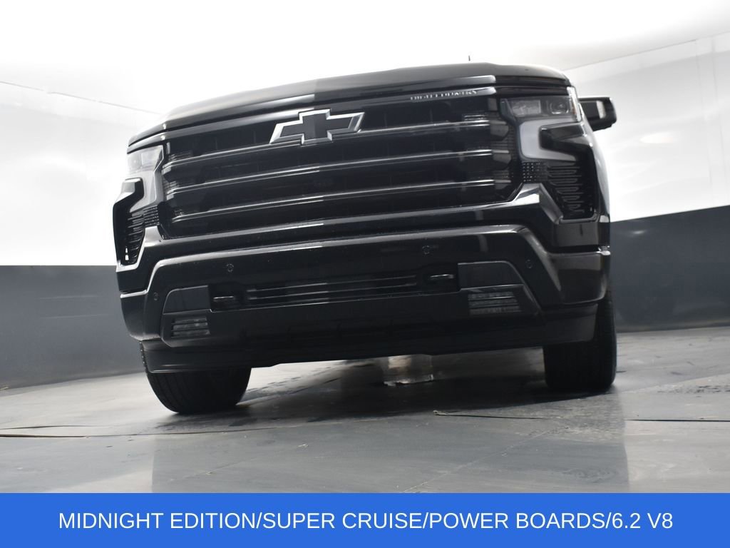 Used 2025 Chevrolet Silverado 1500 High Country w/ Midnight Edition image 19