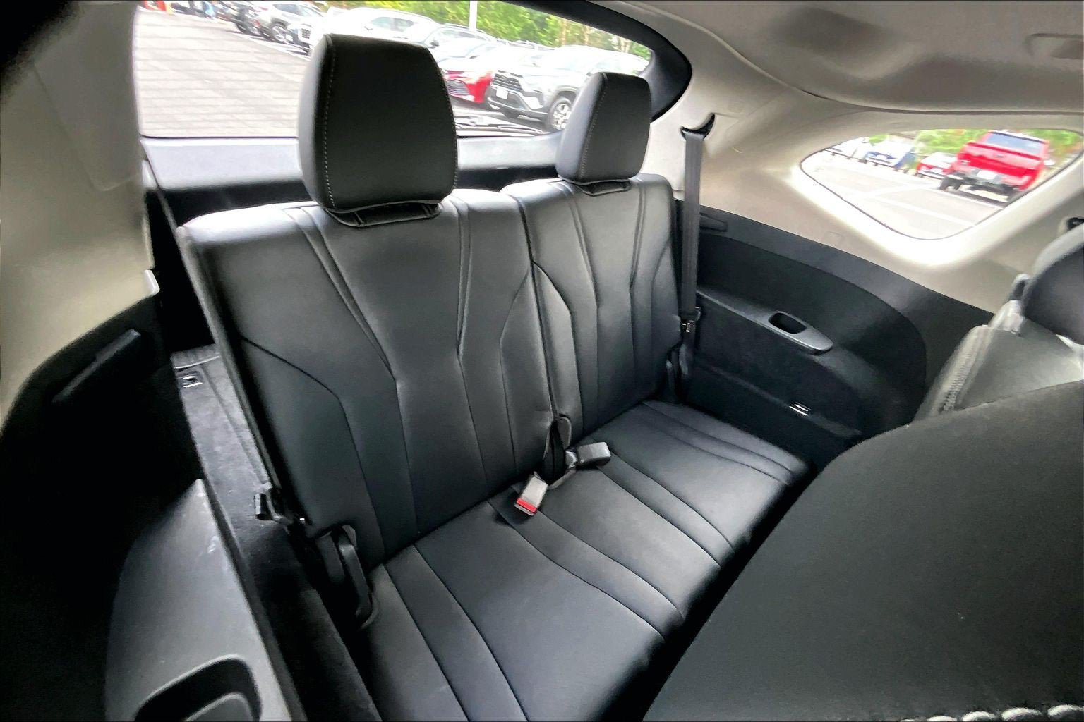 Used 2023 Acura MDX SH-AWD w/ Technology Package image 27