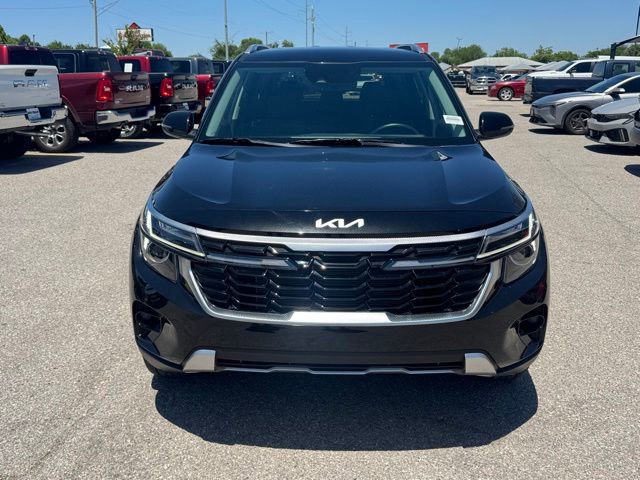 Used 2024 Kia Seltos S FWD image 2