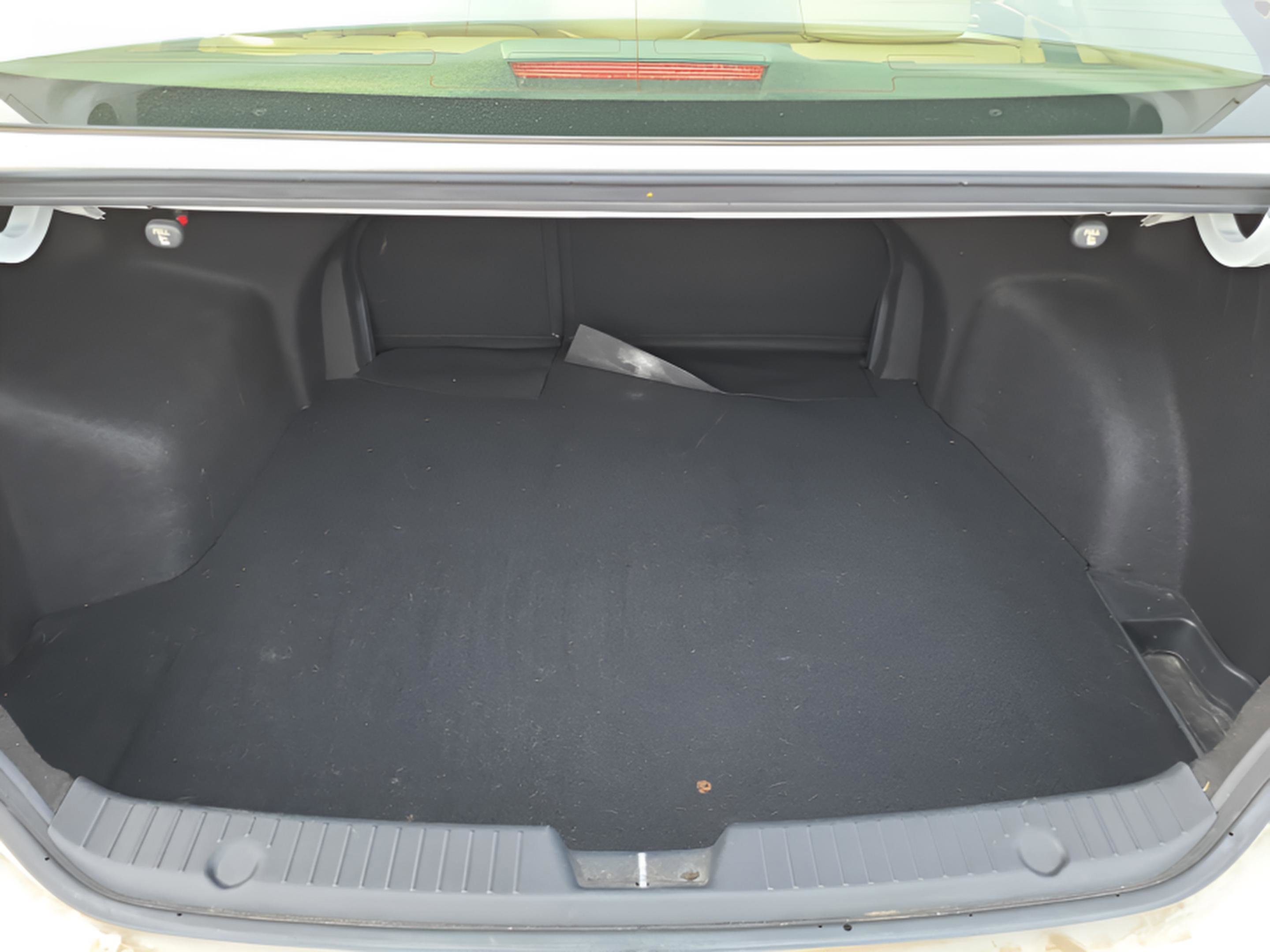 Used 2013 Hyundai Sonata Limited image 11