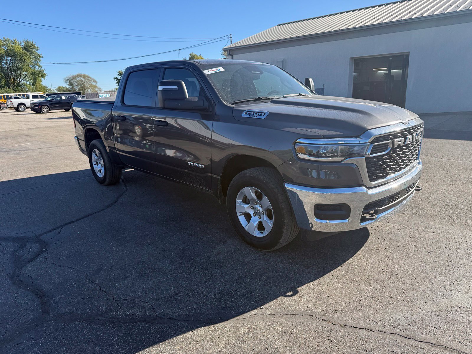 Used 2025 RAM 1500 Tradesman AWD/4WD image 3