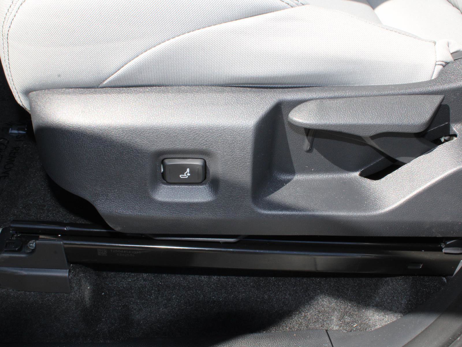 New 2025 Toyota Tacoma SR5 image 11