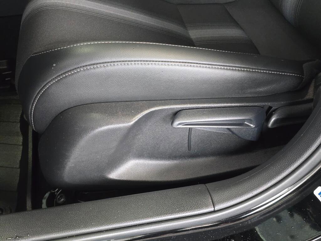 Used 2025 Honda Civic Sport image 23