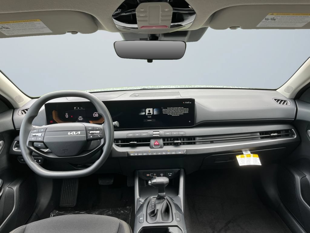New 2026 Kia K4 FWD image 10
