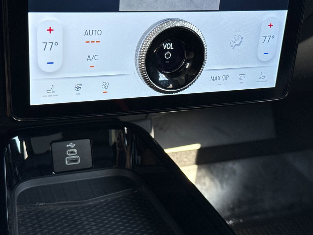 Certified 2025 Ford Mustang Mach-E GT image 23