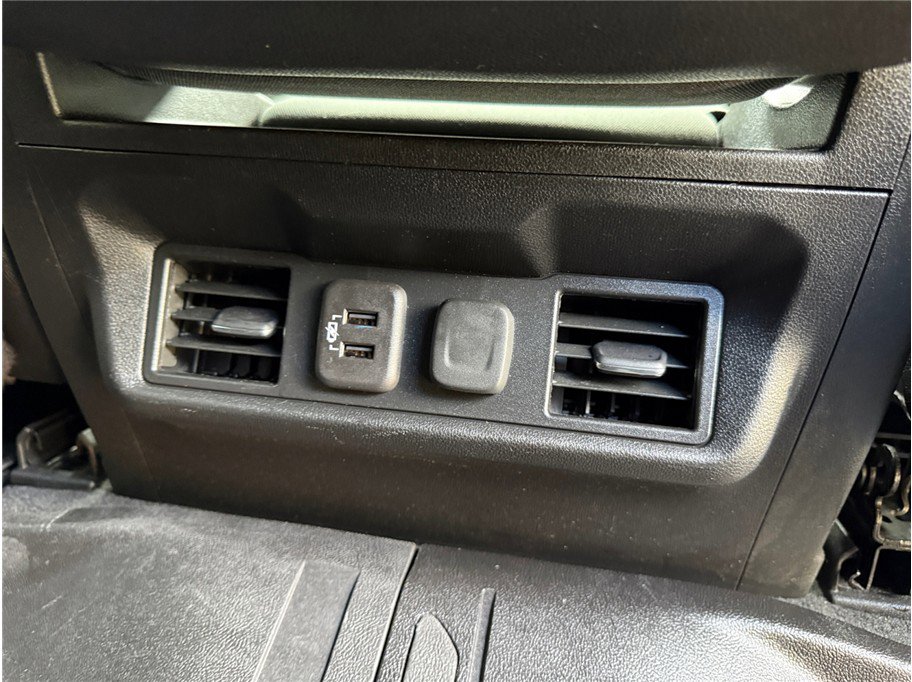 Used 2021 Chevrolet Silverado 1500 LT w/ Bed Protection Package image 30