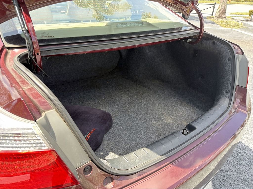 Used 2015 Honda Accord LX image 19