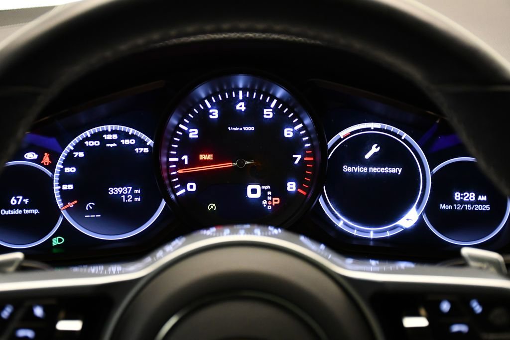 Used 2022 Porsche Cayenne image 29