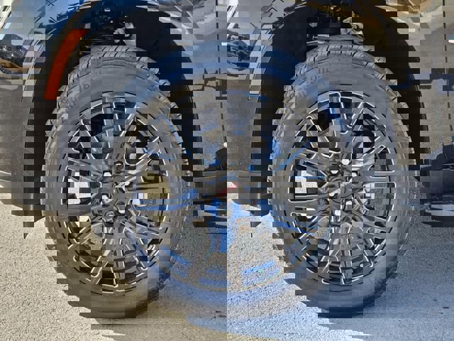 New 2026 GMC Yukon Elevation w/ Elevation Premium Package image 9