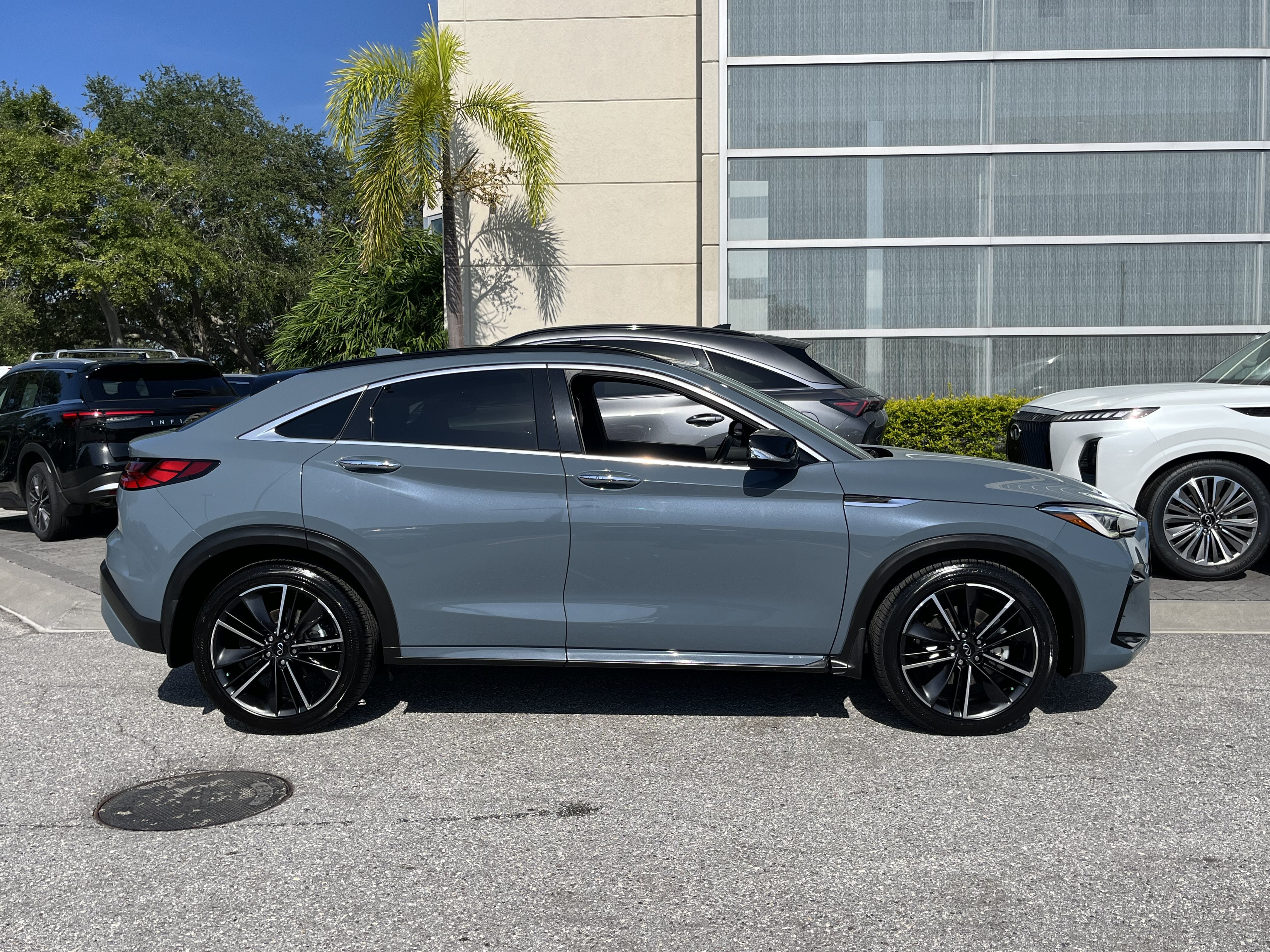 Certified 2022 INFINITI QX55 Sensory w/ Lighting Package AWD/4WD image 10