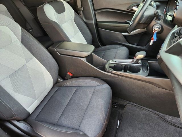 Used 2024 Chevrolet Trax RS image 18