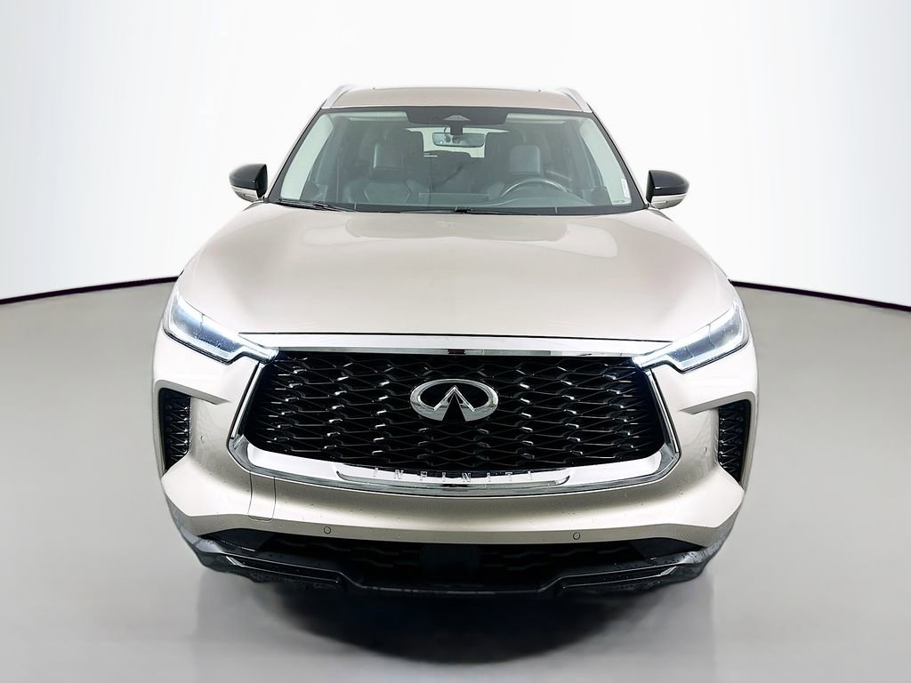 Used 2023 INFINITI QX60 Luxe image 2