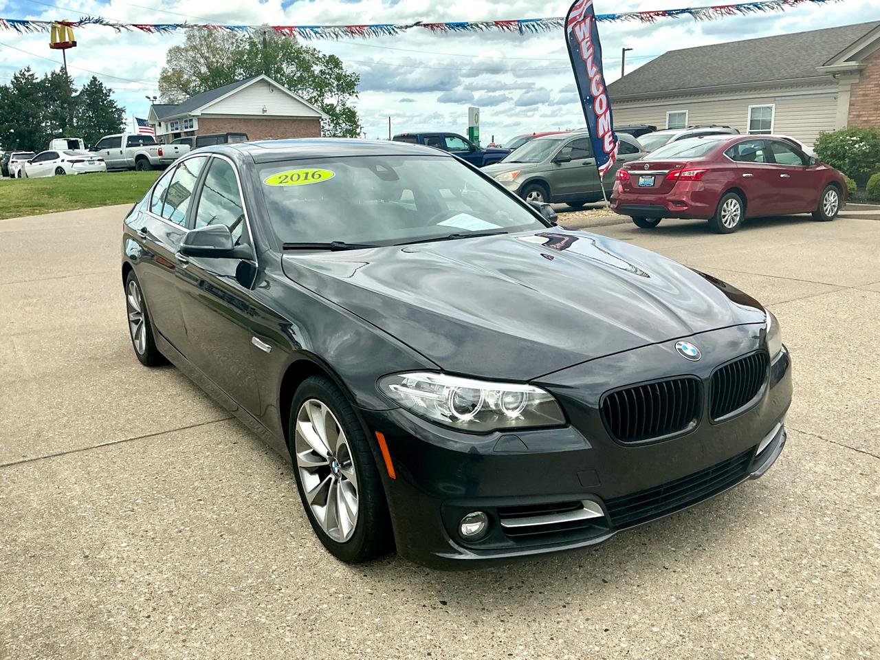 Used 2016 BMW 528i xDrive Sedan image 3