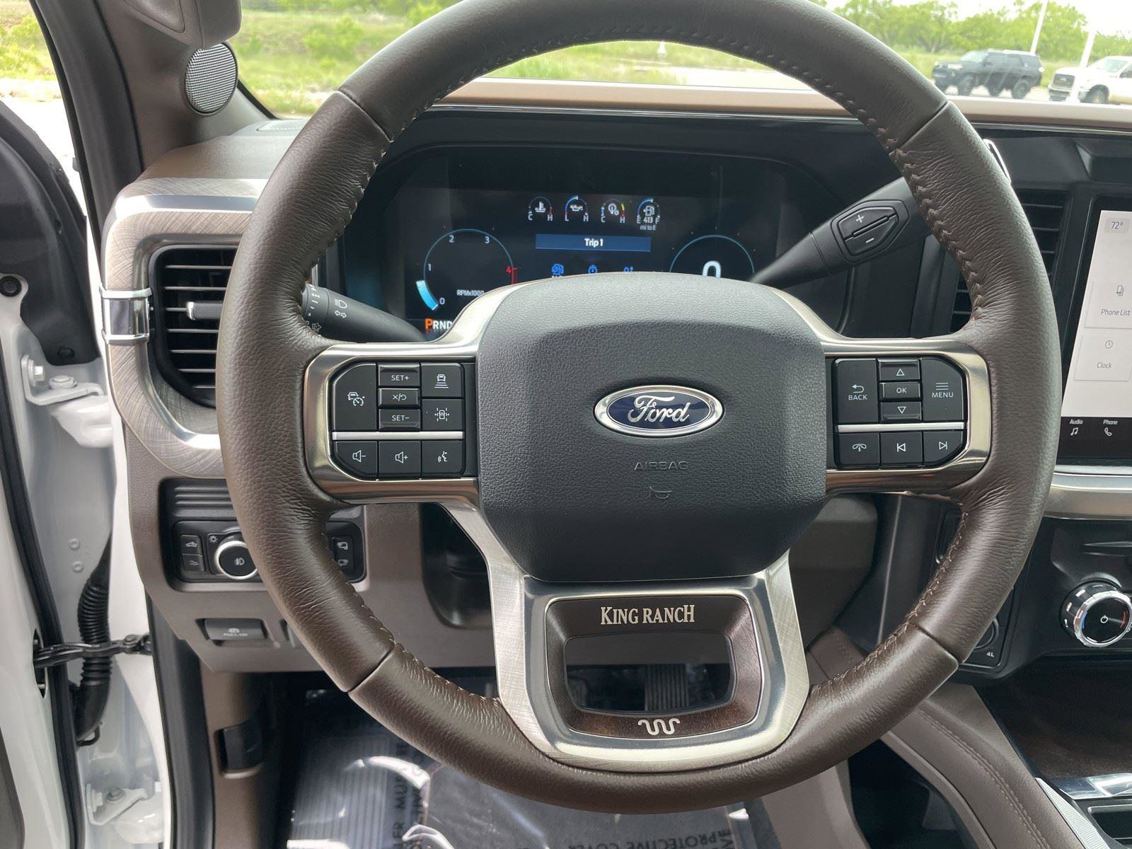 New 2026 Ford F350 King Ranch w/ Chrome Package AWD/4WD image 14