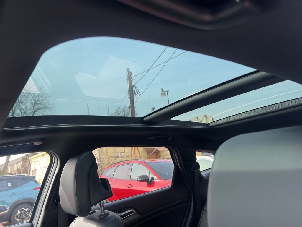 Used 2024 Kia Sportage X-Line w/ X-Line Premium Package image 8