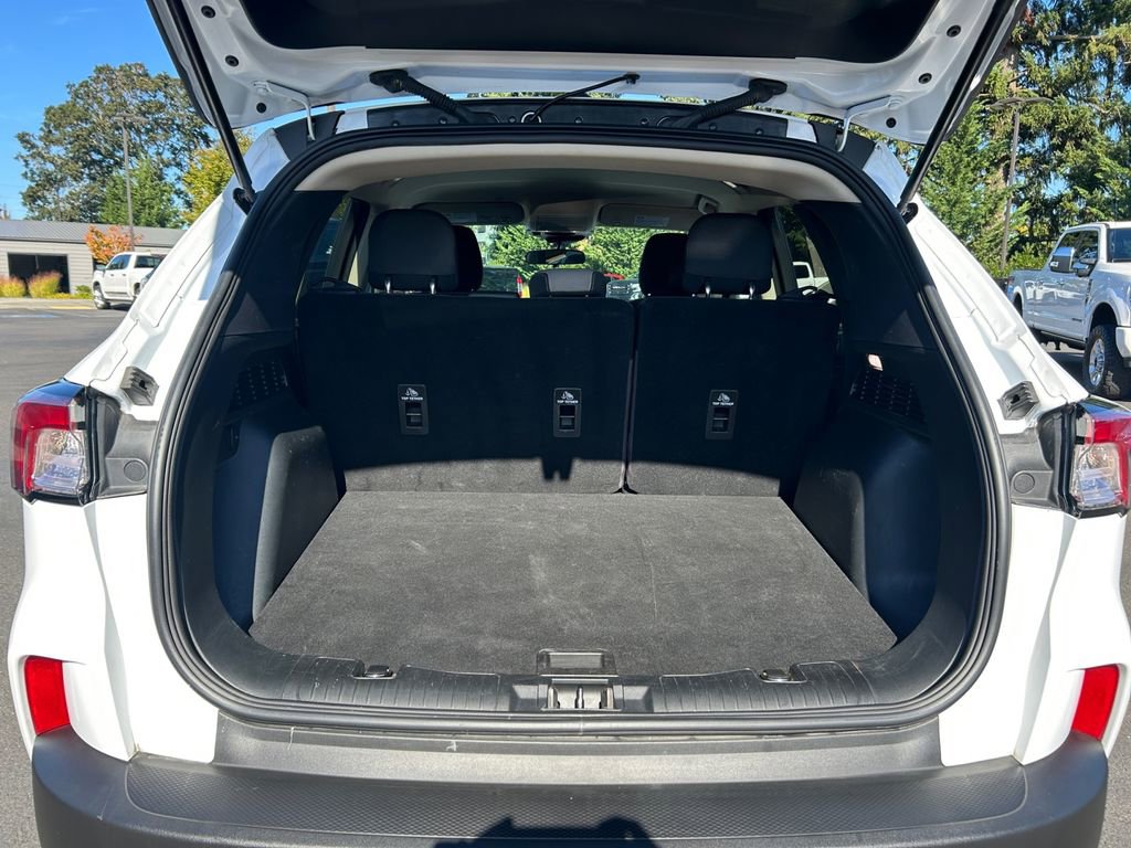 Used 2020 Ford Escape SE Sport image 25