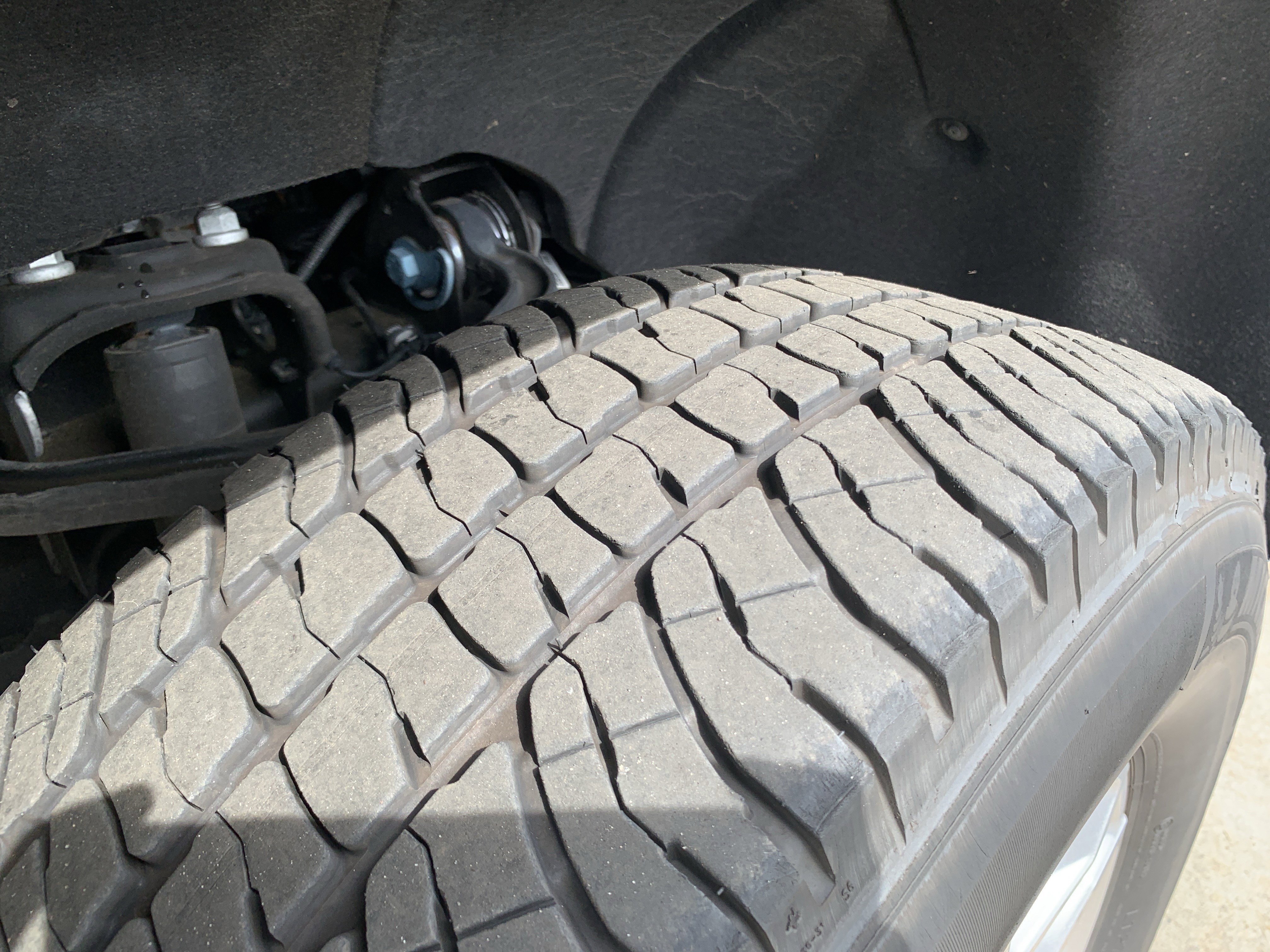 Used 2024 Chevrolet Silverado 2500 LTZ image 12