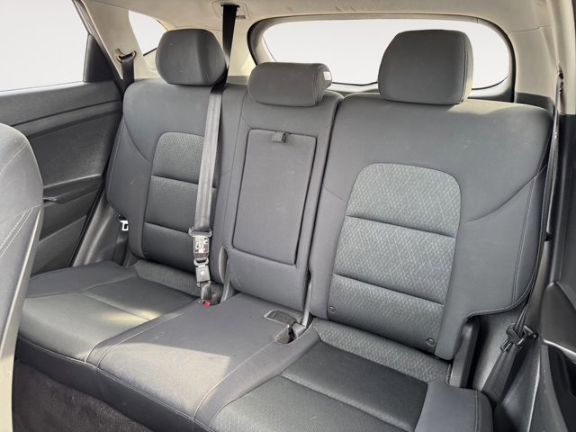 Used 2018 Hyundai Tucson SE image 13