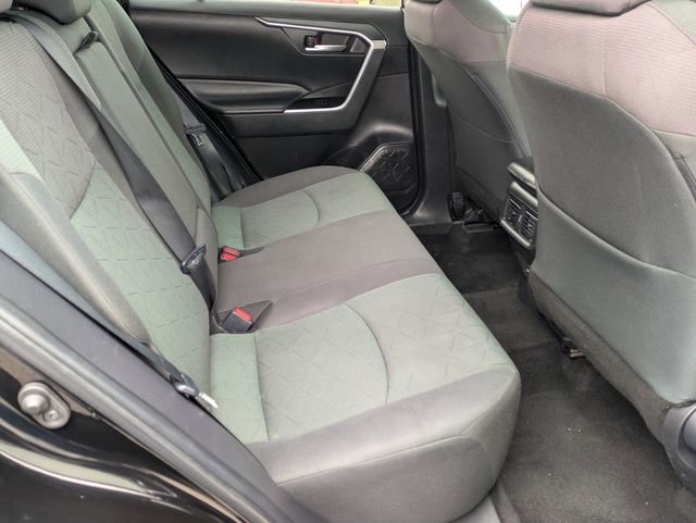 Used 2023 Toyota RAV4 XLE image 27