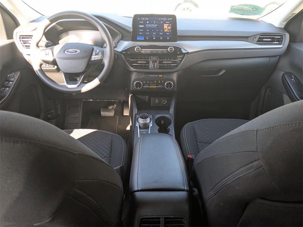 Used 2025 Ford Escape Active image 29