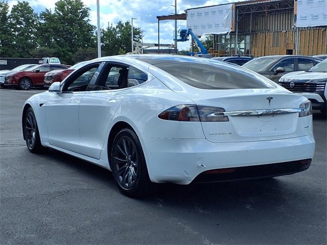 Used 2017 Tesla Model S 60D image 4