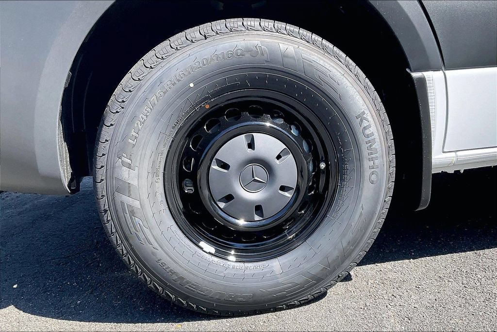 New 2026 Mercedes-Benz Sprinter 2500 image 11