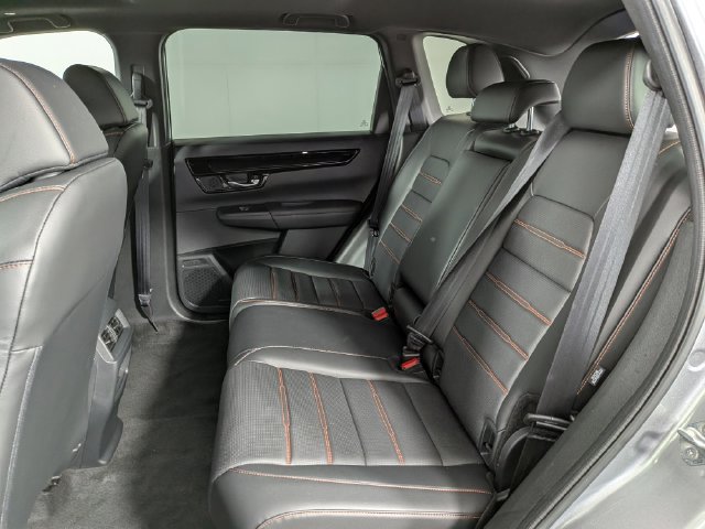 Used 2025 Honda CR-V Sport Touring image 28