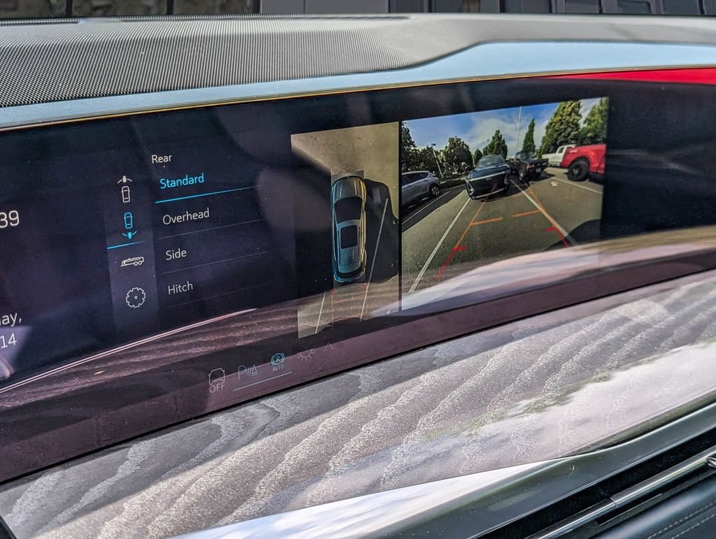 New 2026 Cadillac Escalade IQ Luxury 2 AWD/4WD image 28