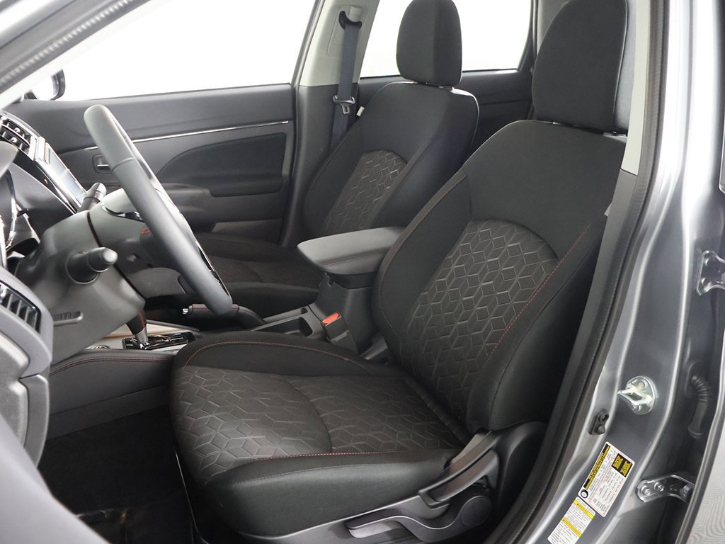 New 2025 Mitsubishi Outlander Sport LE image 25