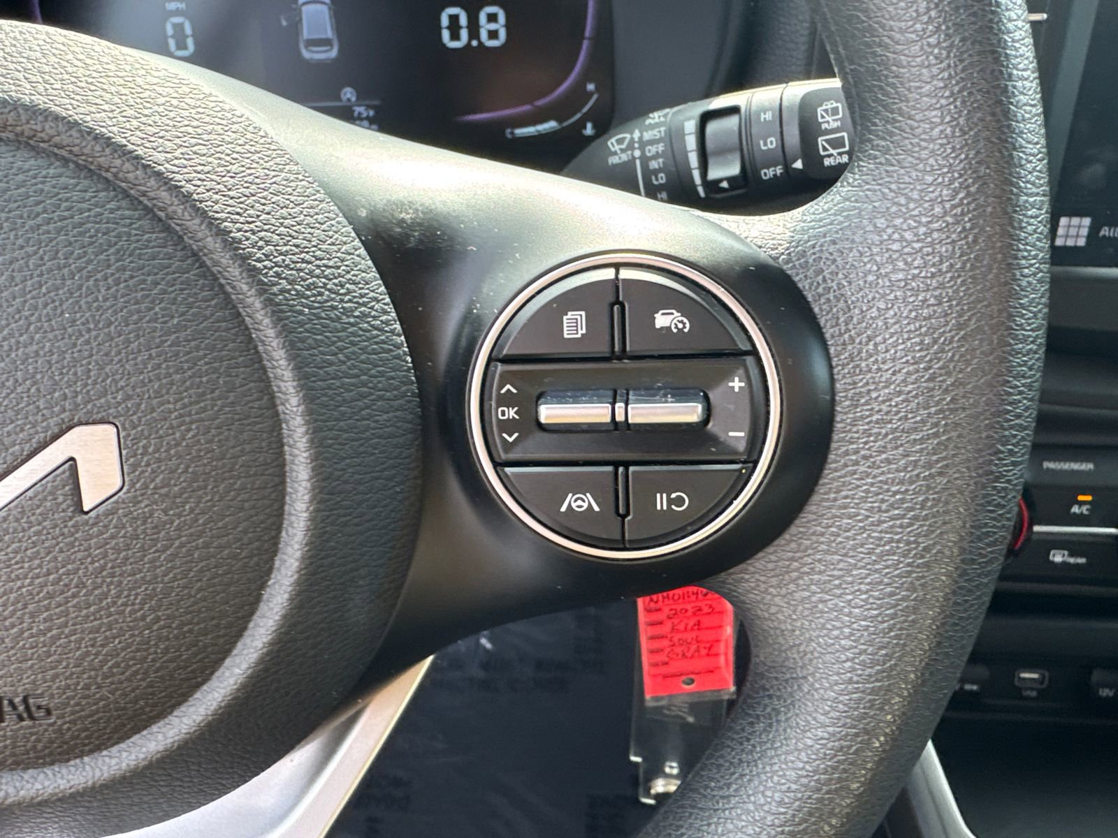 Used 2023 Kia Soul LX image 25