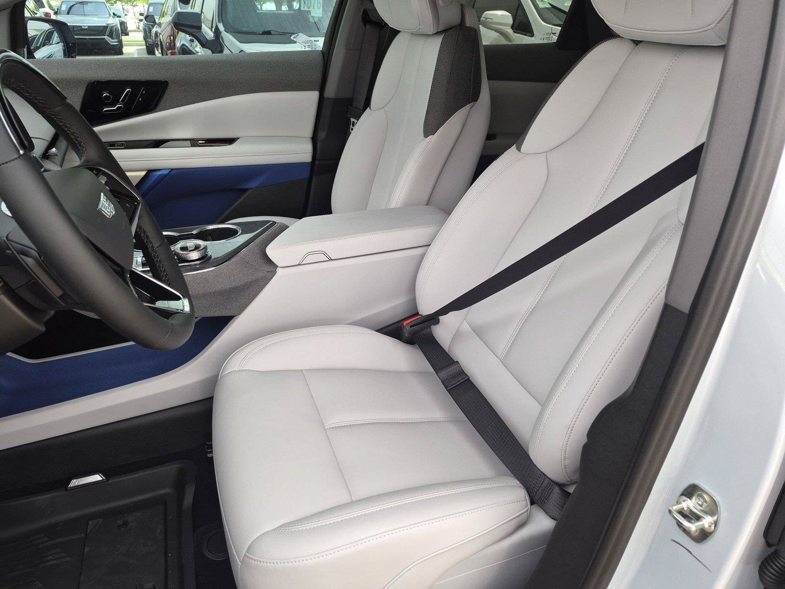 New 2027 Cadillac Optiq Luxury RWD image 11